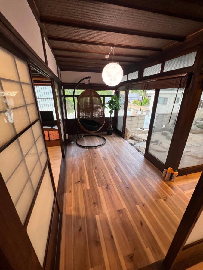 Penzion ドッグラン併設 しまなみ御殿 Imabari Railway Station Exteriér fotografie